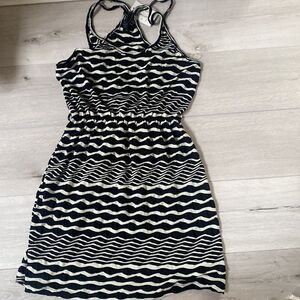 Wish Bevello Dress Black/White L Nwt